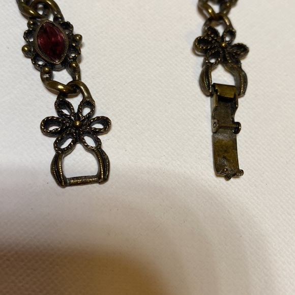 Y2K 1928 brand bronze bracelet with four gems and five flowers - Picture 5 of 8